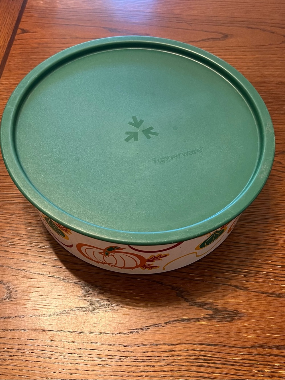 Tupperware Green-Lid Round Pumpkin Print Storage Bowl